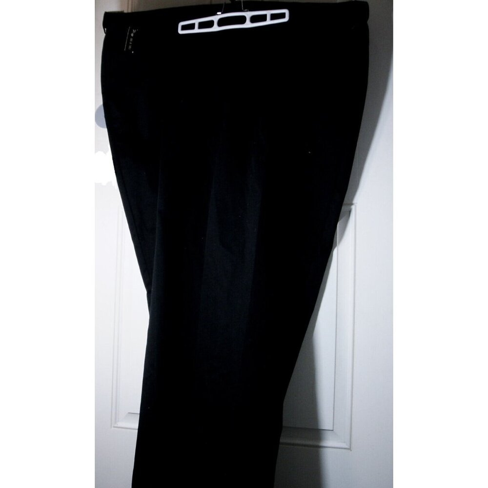 Haggar Men's Work to Weekend 52W x 34L Hidden Expandable Waist No Iron Pants 208